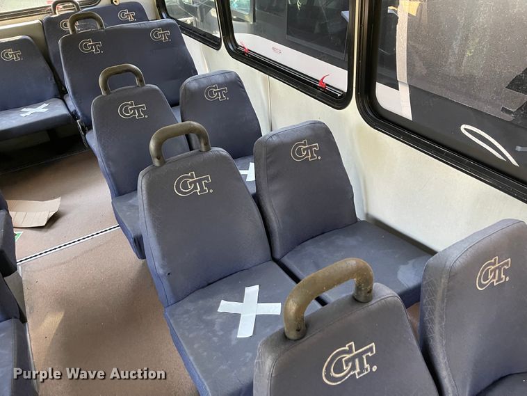 image for item IK9538 2010 Freightliner MB55  trolley