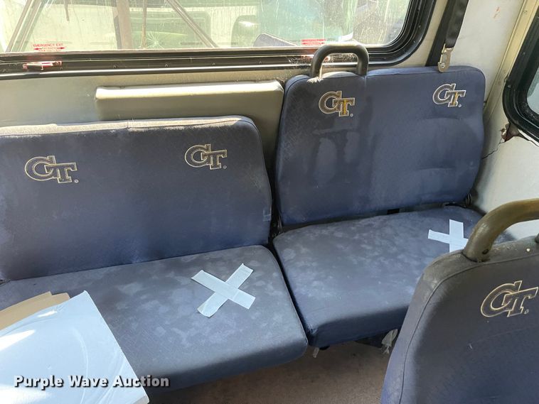 image for item IK9538 2010 Freightliner MB55  trolley