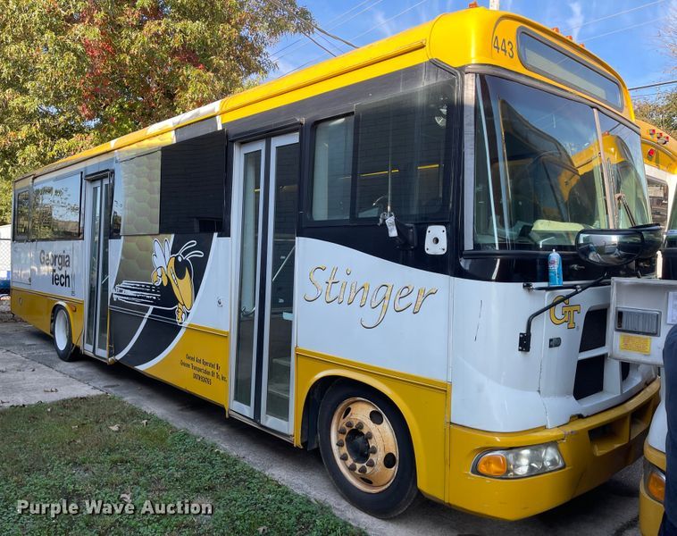 image for item IK9539 2010 Freightliner MB55  trolley