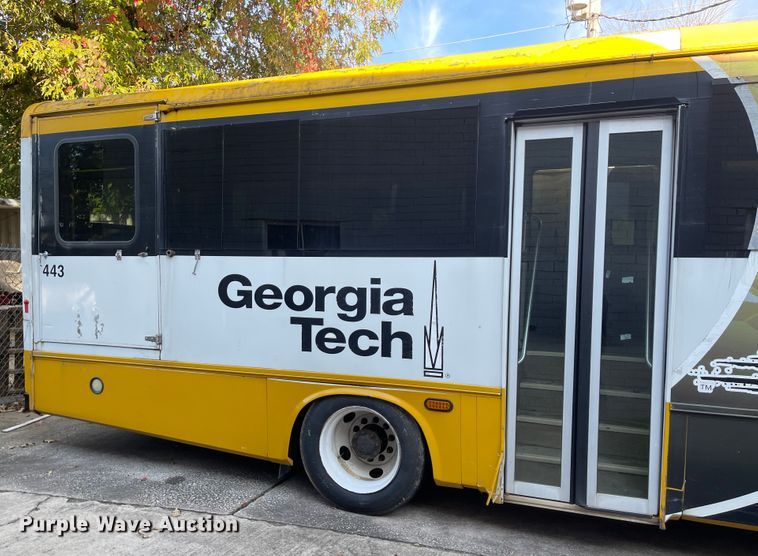 image for item IK9539 2010 Freightliner MB55  trolley