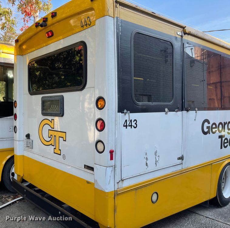 image for item IK9539 2010 Freightliner MB55  trolley