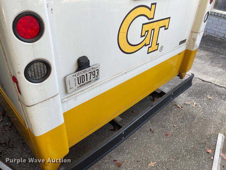 image for item IK9539 2010 Freightliner MB55  trolley