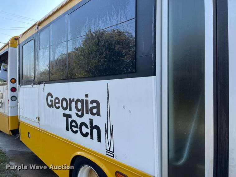 image for item IK9540 2010 Freightliner MB55  trolley