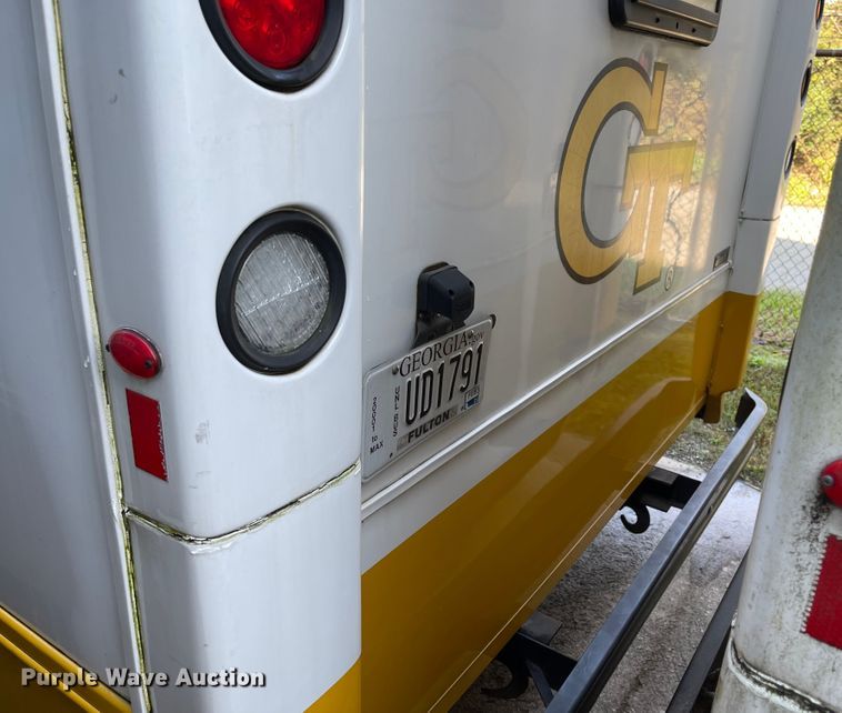 image for item IK9540 2010 Freightliner MB55  trolley