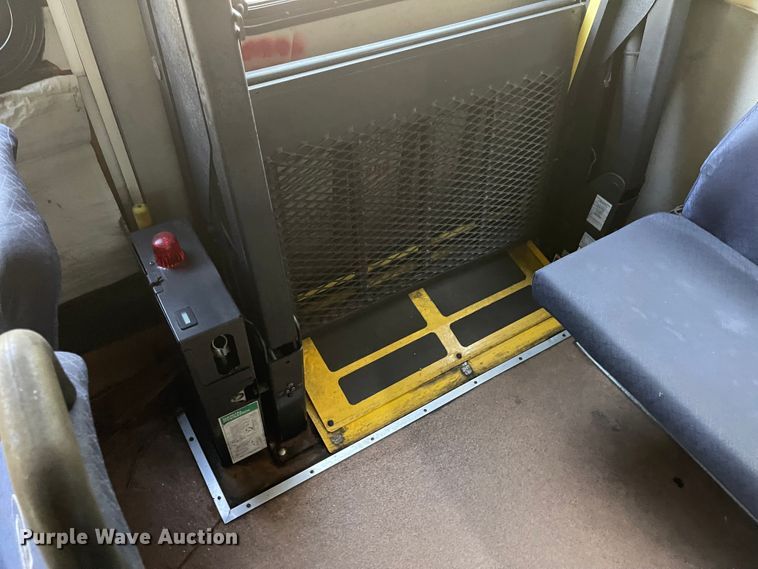 image for item IK9540 2010 Freightliner MB55  trolley