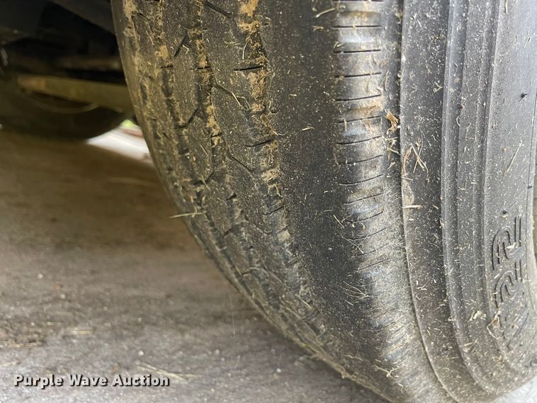 image for item IK9540 2010 Freightliner MB55  trolley