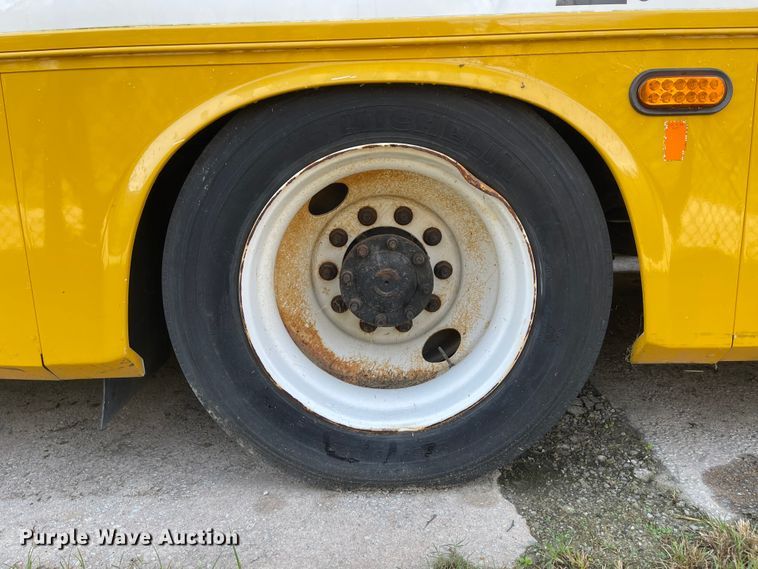 image for item IK9540 2010 Freightliner MB55  trolley