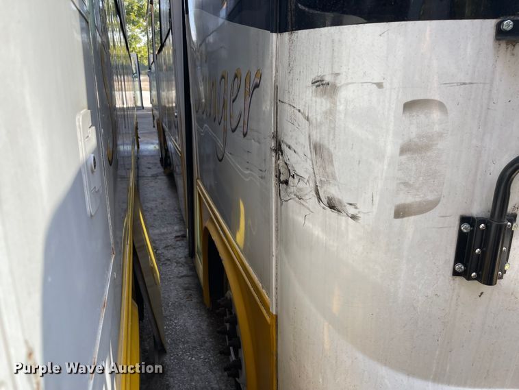 image for item IK9541 2010 Freightliner MB55  trolley