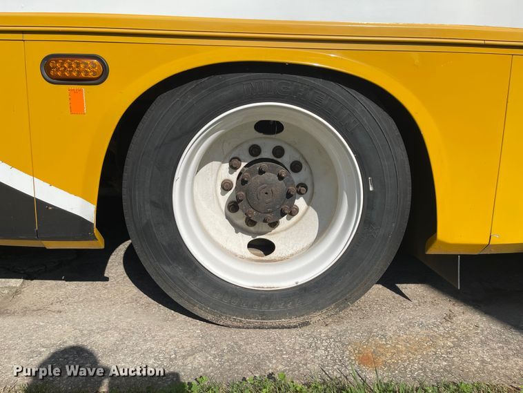 image for item IK9541 2010 Freightliner MB55  trolley