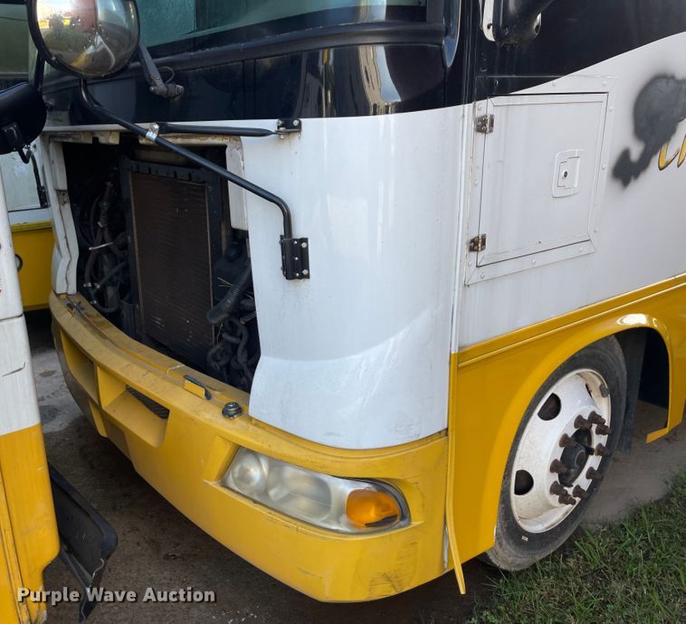 image for item IK9542 2010 Freightliner MB55  trolley