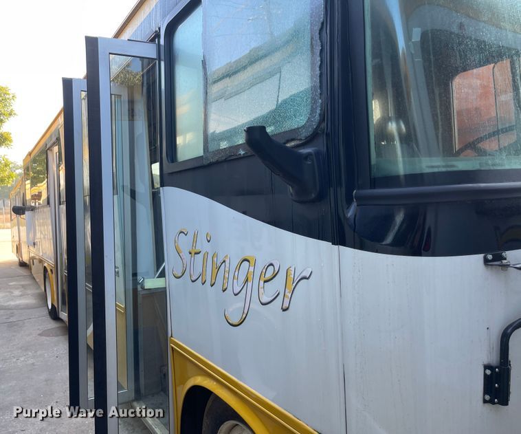 image for item IK9542 2010 Freightliner MB55  trolley