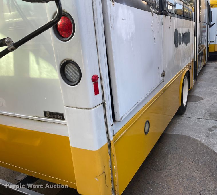 image for item IK9542 2010 Freightliner MB55  trolley