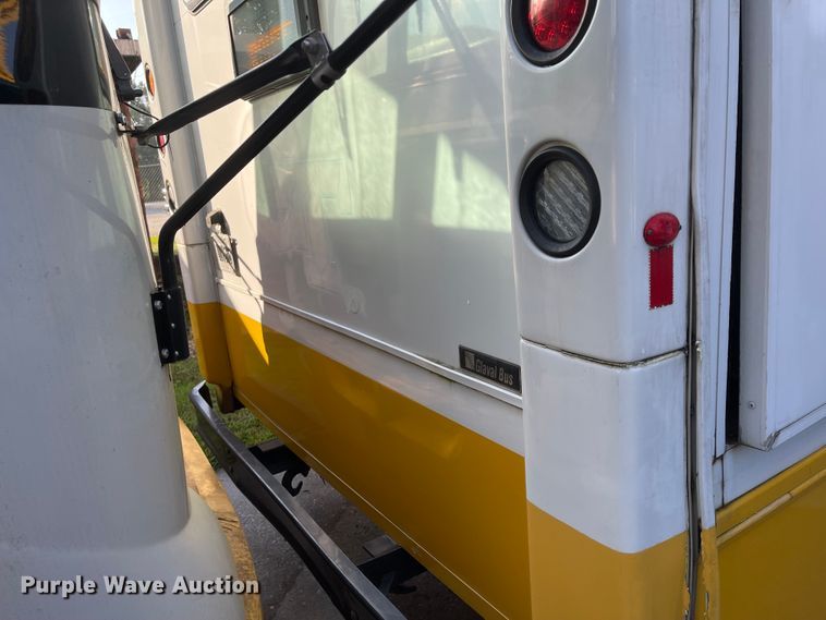 image for item IK9542 2010 Freightliner MB55  trolley