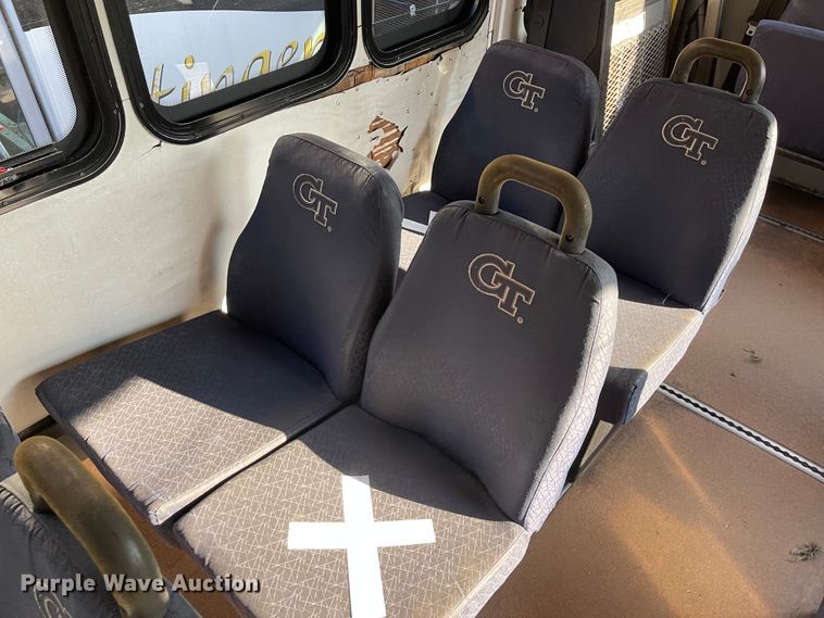 image for item IK9542 2010 Freightliner MB55  trolley