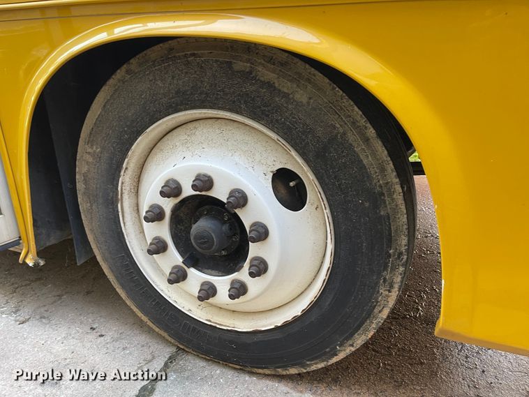 image for item IK9542 2010 Freightliner MB55  trolley