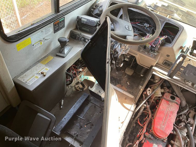 image for item IK9543 2010 Freightliner MB55  trolley