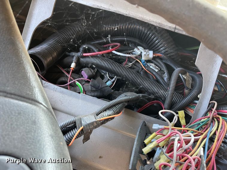 image for item IK9543 2010 Freightliner MB55  trolley