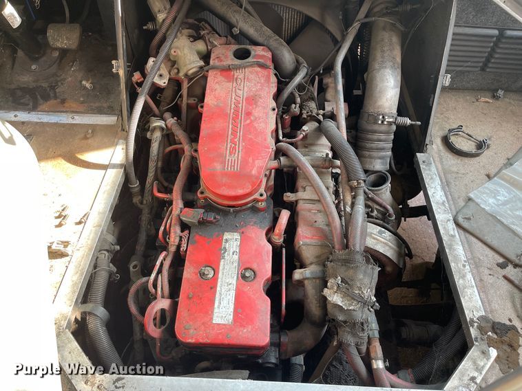 image for item IK9543 2010 Freightliner MB55  trolley