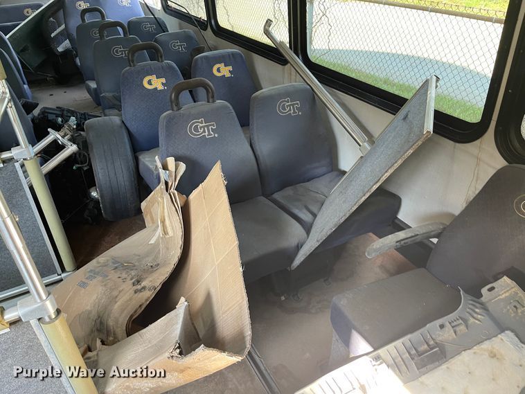 image for item IK9543 2010 Freightliner MB55  trolley