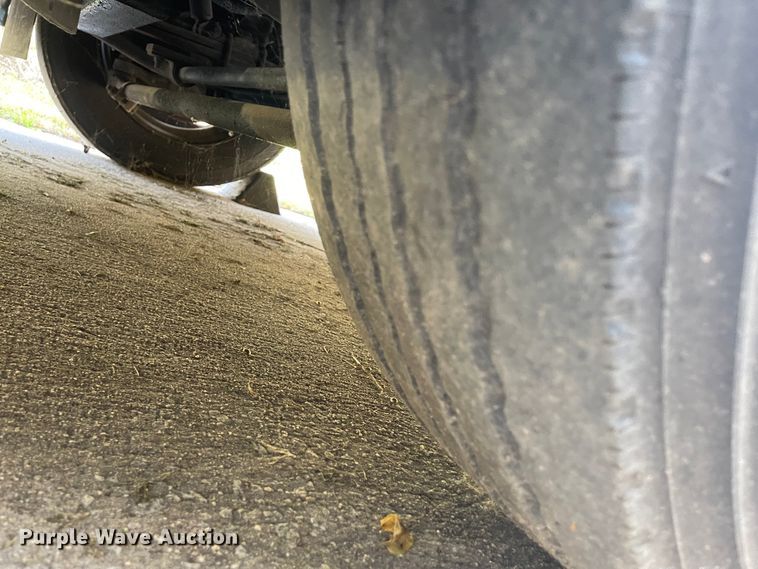 image for item IK9543 2010 Freightliner MB55  trolley