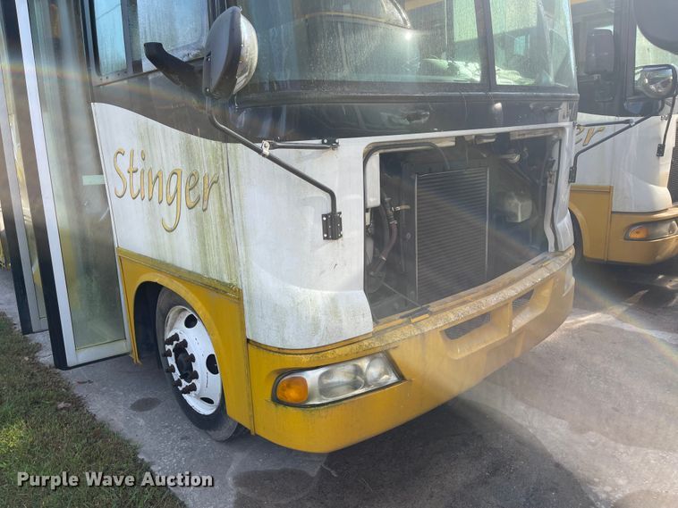 image for item IK9544 2010 Freightliner MB55  trolley