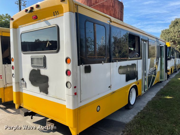 image for item IK9544 2010 Freightliner MB55  trolley