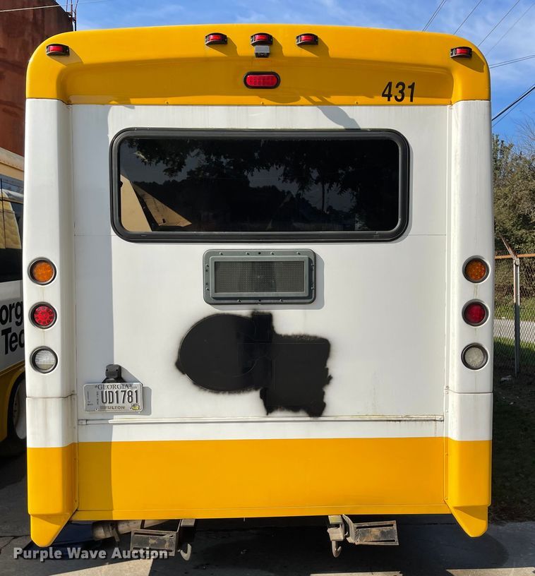 image for item IK9544 2010 Freightliner MB55  trolley