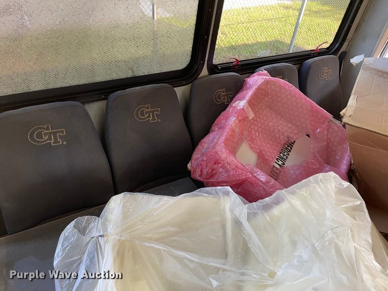 image for item IK9544 2010 Freightliner MB55  trolley