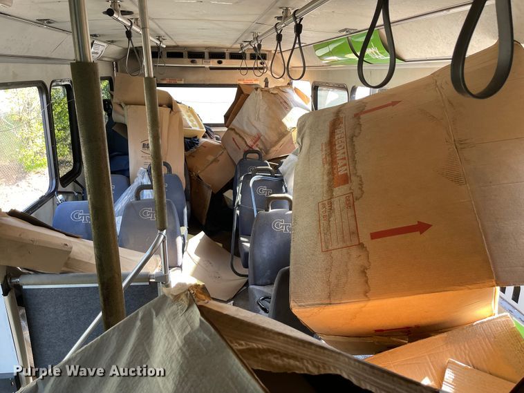 image for item IK9544 2010 Freightliner MB55  trolley