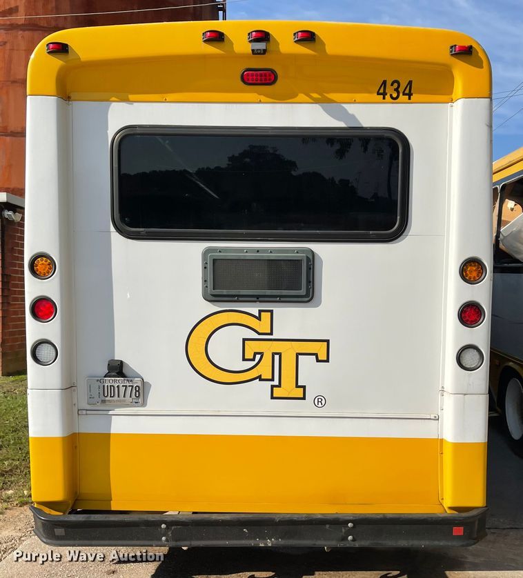 image for item IK9545 2010 Freightliner MB55  trolley