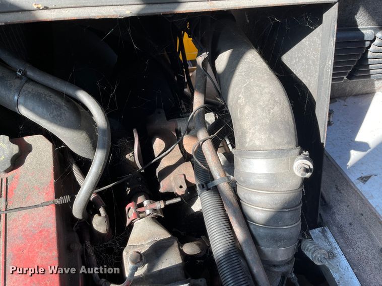 image for item IK9545 2010 Freightliner MB55  trolley