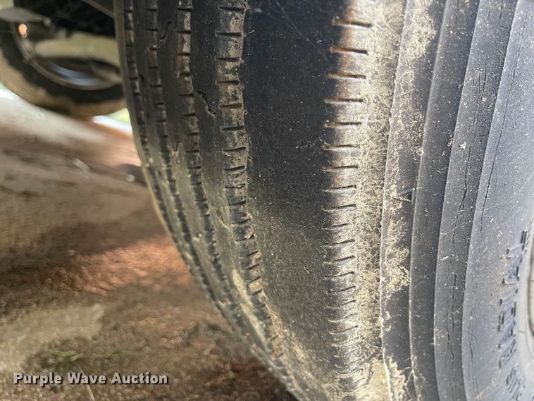 image for item IK9545 2010 Freightliner MB55  trolley