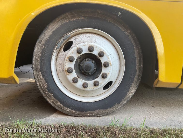 image for item IK9545 2010 Freightliner MB55  trolley