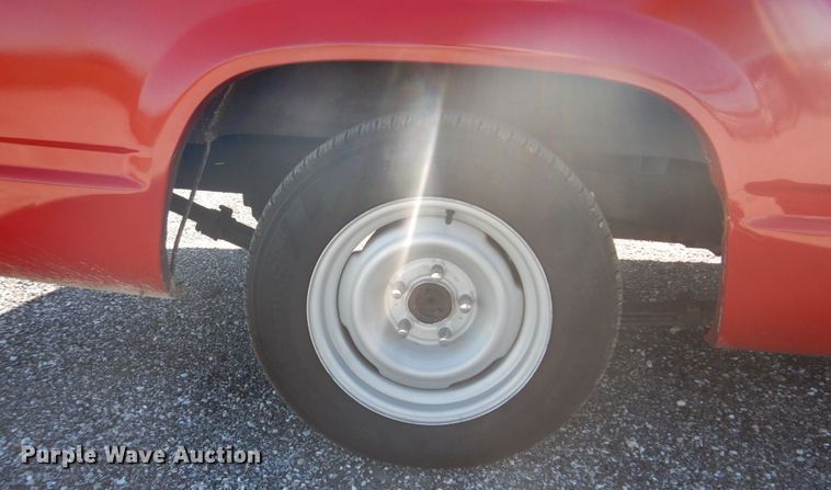 image for item IM9501 1989 Chevrolet 1500  pickup truck