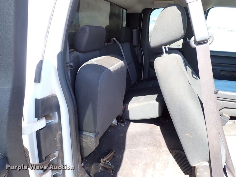 image for item IN9732 2012 Chevrolet Silverado 1500  Ext. Cab pickup truck