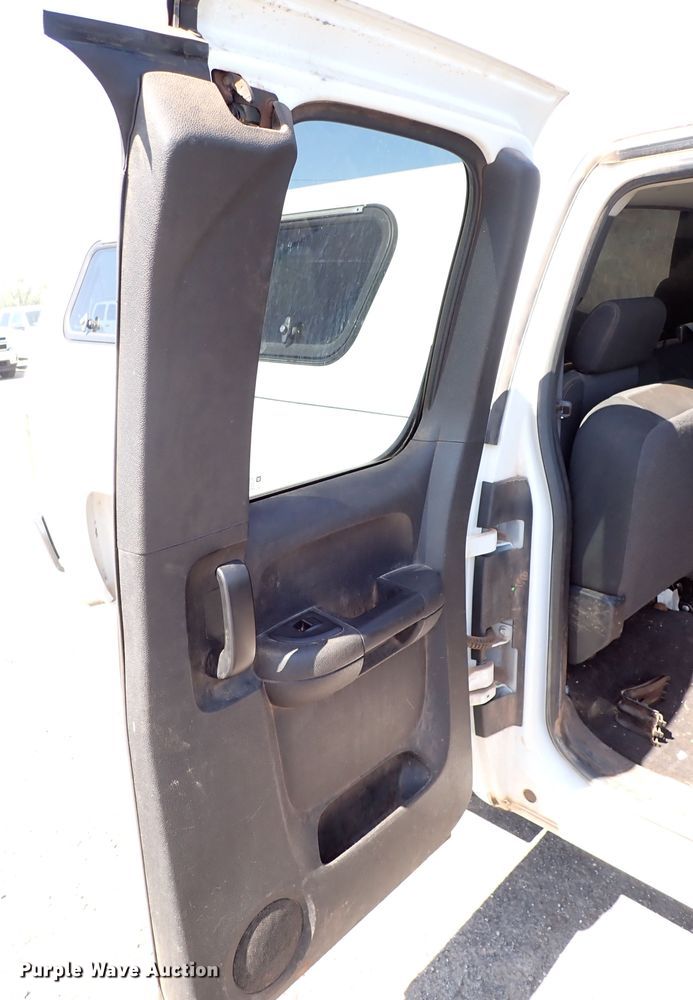 image for item IN9732 2012 Chevrolet Silverado 1500  Ext. Cab pickup truck