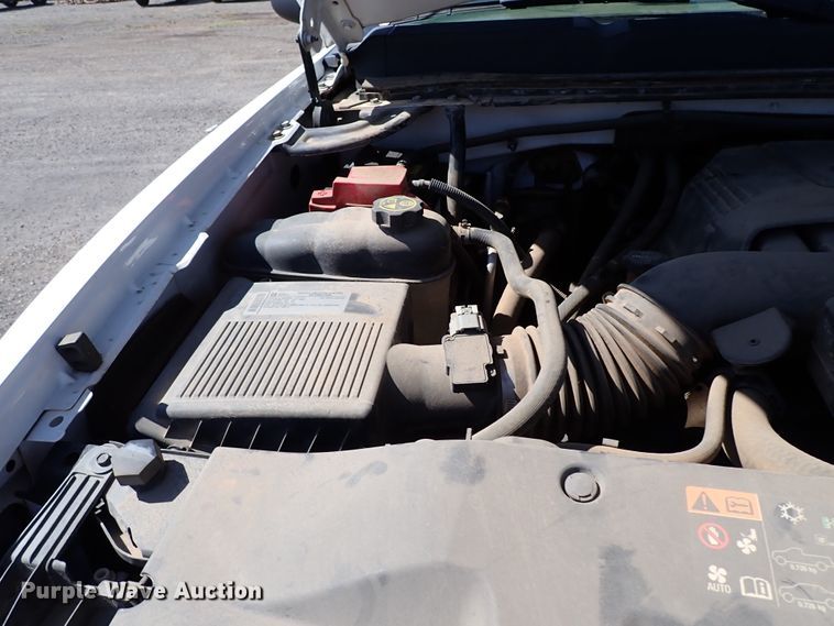 image for item IN9732 2012 Chevrolet Silverado 1500  Ext. Cab pickup truck