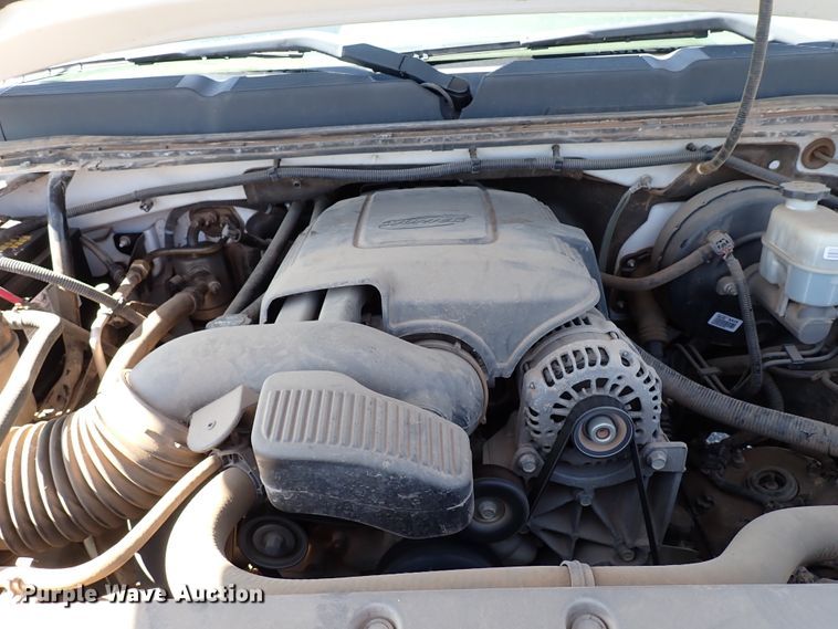 image for item IN9732 2012 Chevrolet Silverado 1500  Ext. Cab pickup truck