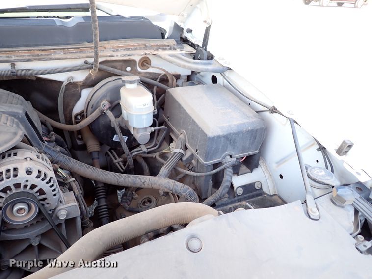 image for item IN9732 2012 Chevrolet Silverado 1500  Ext. Cab pickup truck