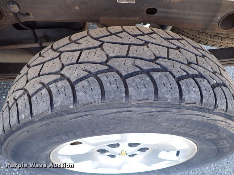 image for item IN9732 2012 Chevrolet Silverado 1500  Ext. Cab pickup truck