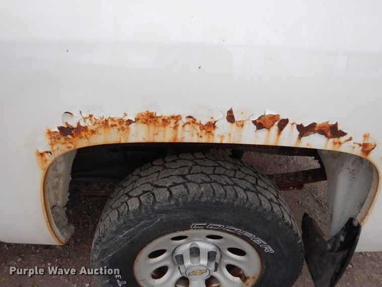 image for item IN9890 2009 Chevrolet Silverado 1500  Ext. Cab pickup truck