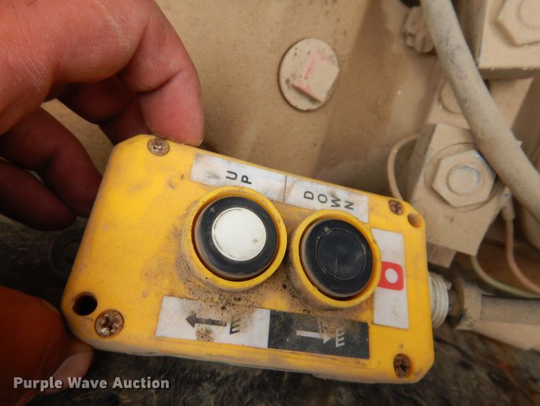 image for item IN9895 2017 H&H  tilt deck utility trailer