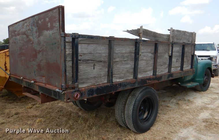 image for item IR9079 1951 Chevrolet 6400  dump truck