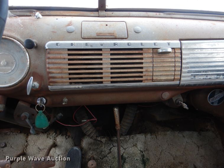 image for item IR9079 1951 Chevrolet 6400  dump truck