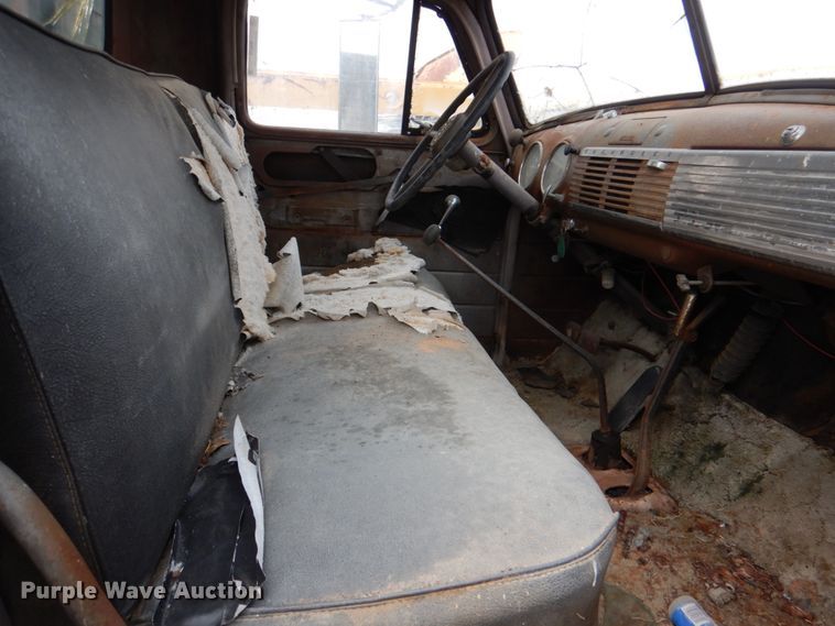 image for item IR9079 1951 Chevrolet 6400  dump truck