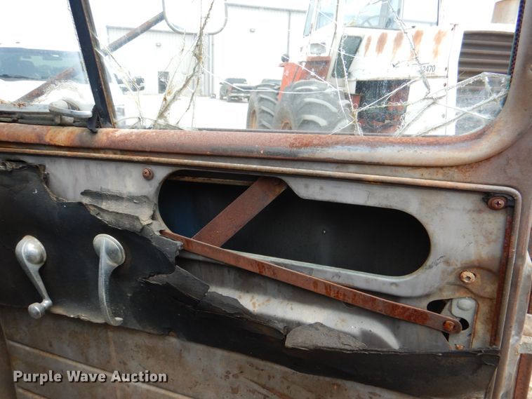 image for item IR9079 1951 Chevrolet 6400  dump truck