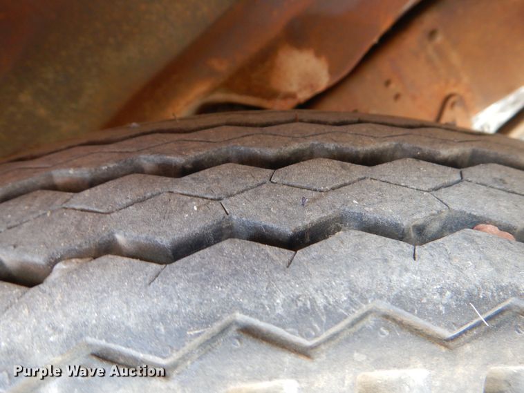 image for item IR9079 1951 Chevrolet 6400  dump truck