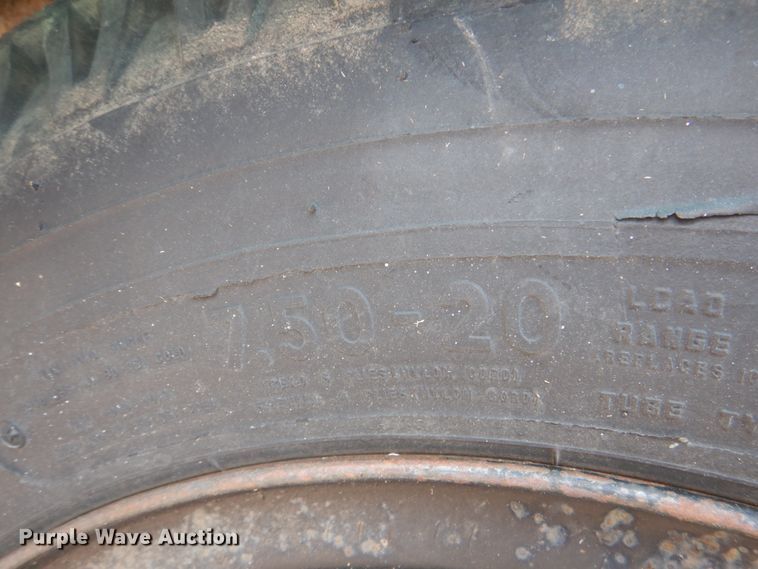 image for item IR9079 1951 Chevrolet 6400  dump truck