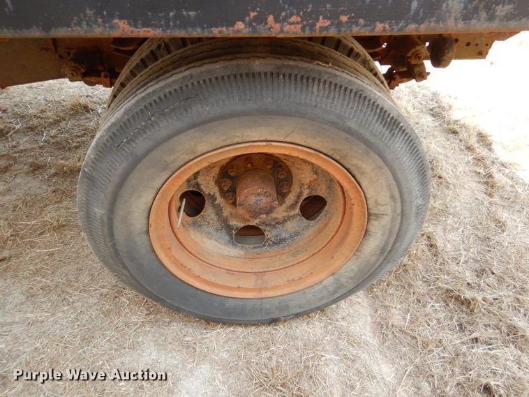 image for item IR9079 1951 Chevrolet 6400  dump truck