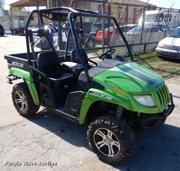 image for item IR9238 2011 Arctic Cat Prowler XTX  utility vehicle